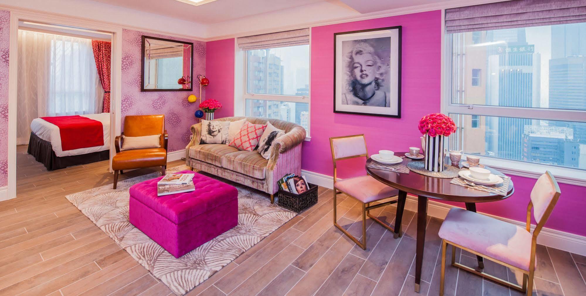 Madera Hollywood Hotel 5*